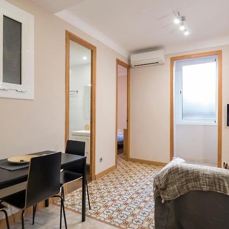 Acogedor Apartamento De 2 Dormitorios Барселона Экстерьер фото